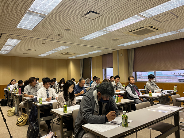 月1本社名古屋支店合同勉強会